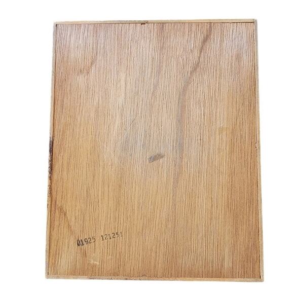 Clarence Wells "The Raven" Art Tile Box 1980s Cedar Wood Box Keepsake Box W/ Lid - Picture 8 of 9